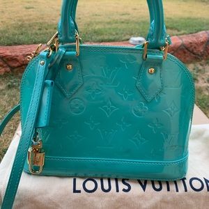 Louis Vuitton Alma BB Vernis Tourquoise